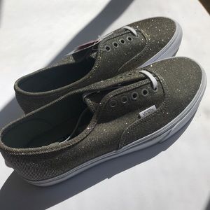Vans glitter sneakers NIB Women’s 9 EUR 40